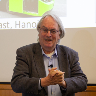 Stan Whittingham presenting at the Allcock Group Alumni Lecture