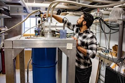 Jyotirmay Dwivedi handles equipment in Nitin Samarth's lab