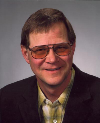 Stephenson Receives the Distinguished Professor Title
