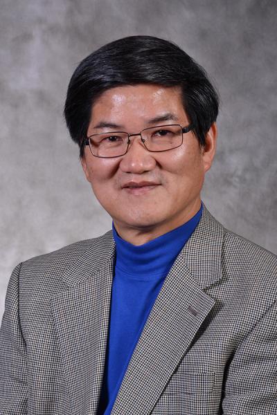 Long-Qing Chen. Credit: EMS/Penn State