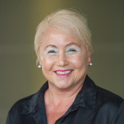 Tracey Moore 