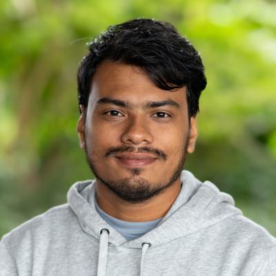 Headshot of Ayan Das