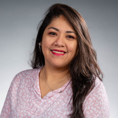 Mayra Mendoza Headshot
