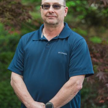 photograph of forenisc faculty member Ralph Ristenbatt